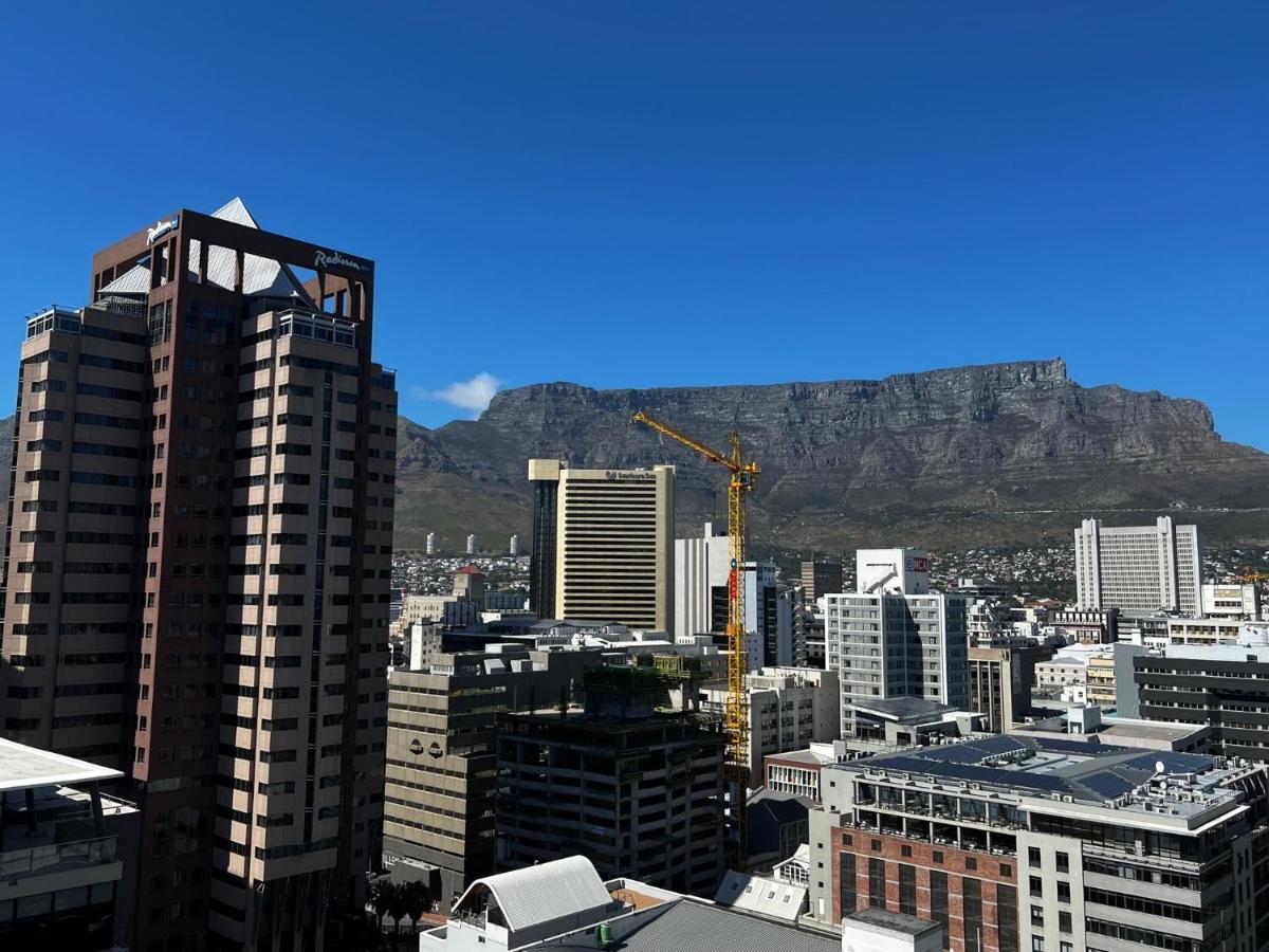 Urban Elephant 16 On Bree Apartment Cape Town