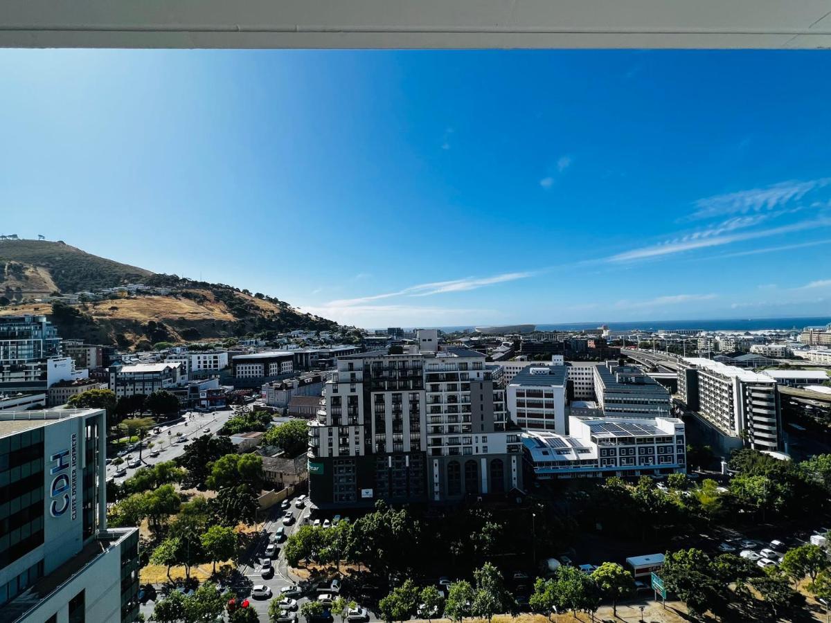 Urban Elephant 16 On Bree Apartment Cape Town